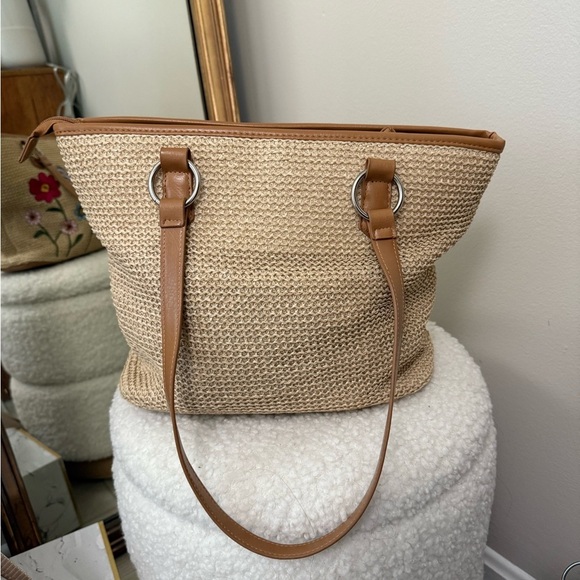Floral Embroidered woman’s Tan woven Tote Bag - Picture 5 of 16